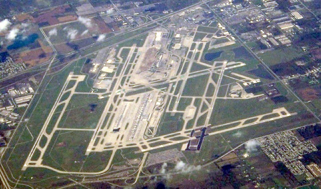 Detroit_Metropolitan_Wayne_County_Airport