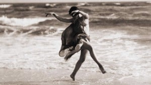 Isadora Duncan, co-founder of the modern dance movement, demonstrates her belief that human beings should move freely and without restriction (such as ballet slippers).